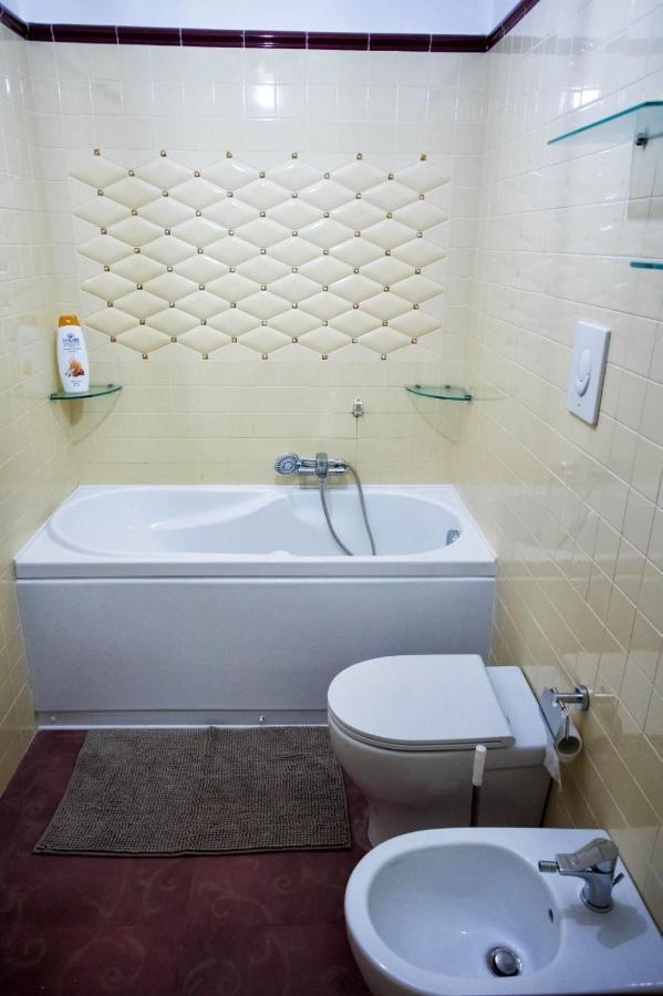 Apartament Hause Naty Spaccanapoli Zewnętrze zdjęcie