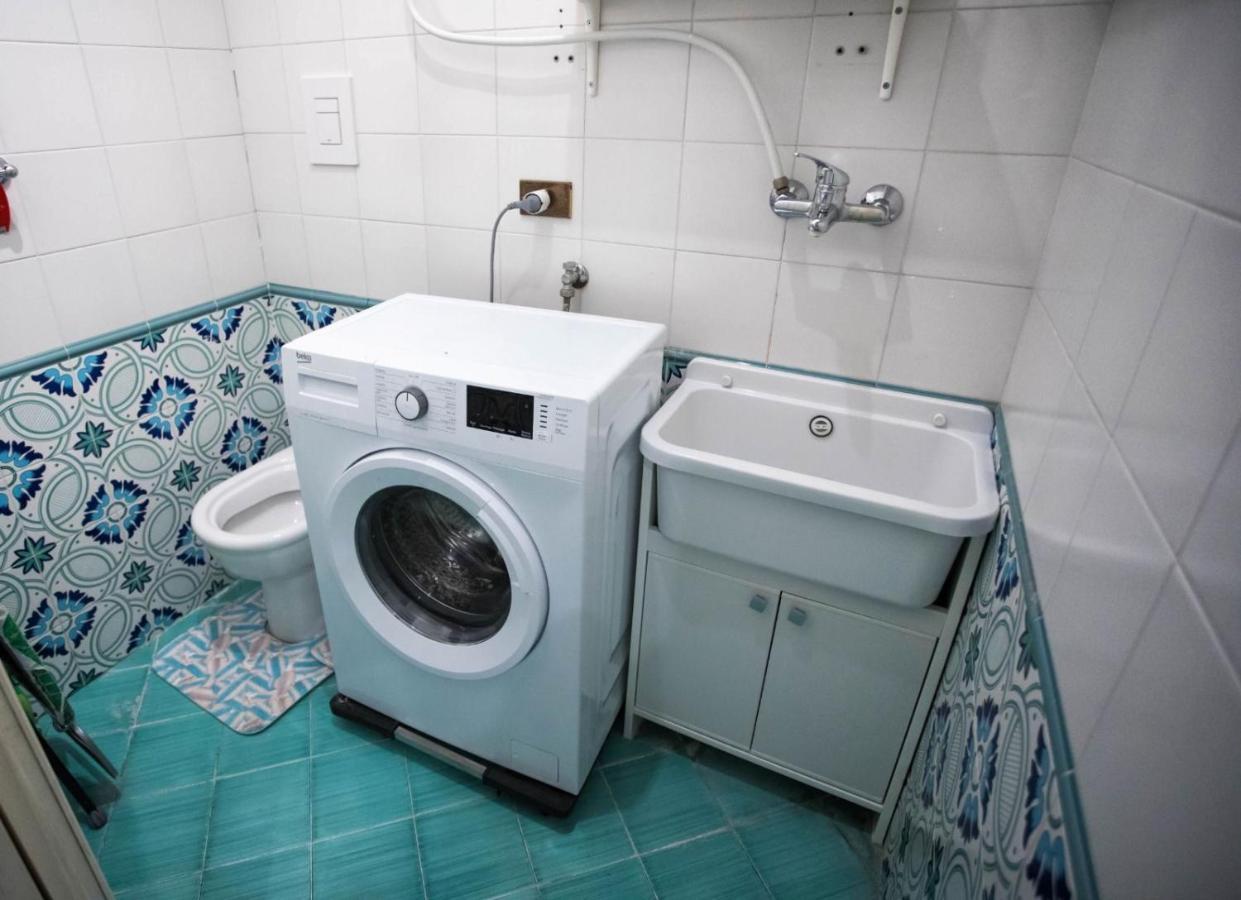 Apartament Hause Naty Spaccanapoli Zewnętrze zdjęcie